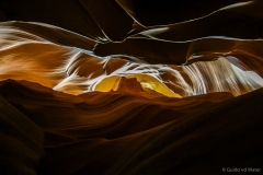 Zonsopkomst Monument Valley (antelope canyon)